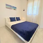 Апартаменты Hill View With Fresh Renovation *