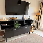 Hill View With Fresh Renovation Апартаменты Бенальмадена