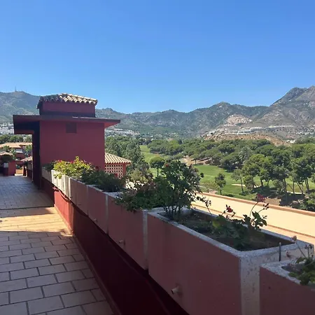 Hill View With Fresh Renovation