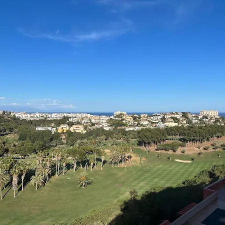 Apartment Hill View